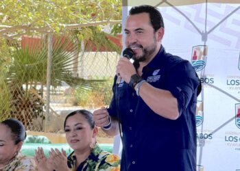 Alcalde Christian Agúndez plantea soluciones en temas de servicios, agua potable y seguridad en Buenavista