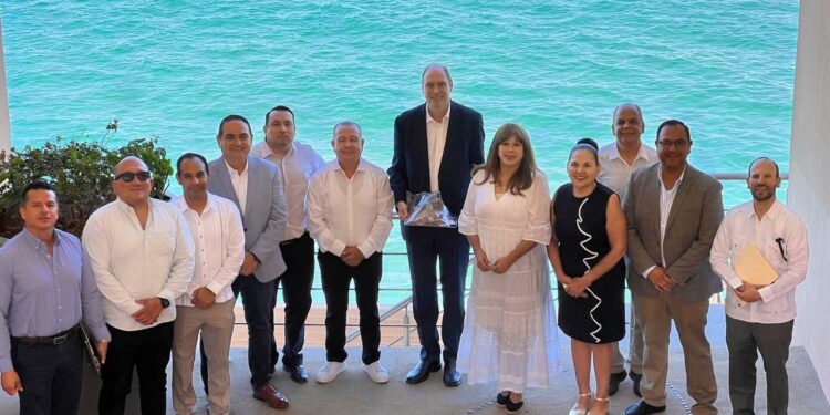SETUE BCS fortalece cooperación internacional en turismo e inversión