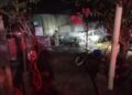 Quemazón en Cabo San Lucas; Fuego “Devora” casa y 2 Carros