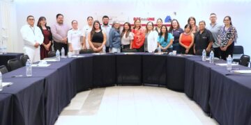 Instala Gobierno de BCS Comité de Partería para fortalecer la atención materna y neonatal