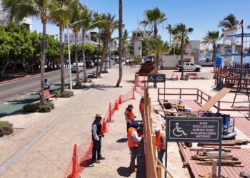 Inicia construcción del parque infantil inclusivo “Todos a Bordo” en el malecón de La Paz