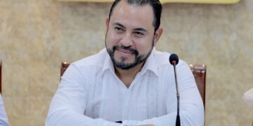 Solicita Christian Agúndez licencia temporal; garantiza continuidad del gobierno en Los Cabos
