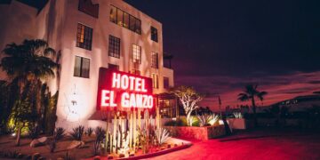 Hotel El Ganzo reafirma su vocación cultural con concierto sold out de Siddhartha en Los Cabos