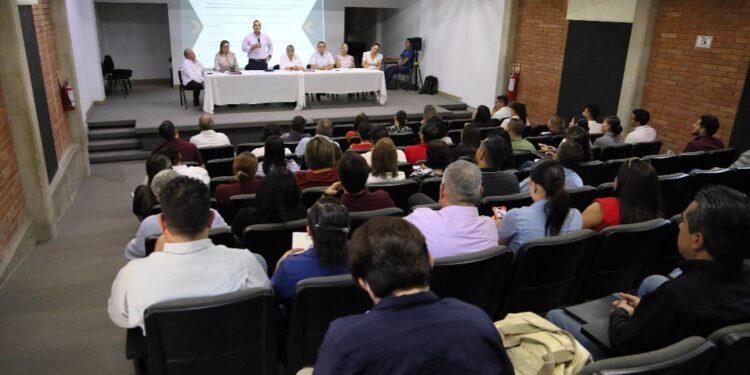 Realiza Secretaría de Finanzas junta de administradores para fortalecer procesos internos