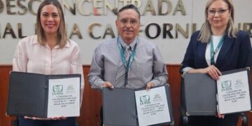 Signa convenio de colaboración entre IMSS BCS e Instituto de Capacitación para los trabajadores del Estado