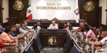 Sostiene Gobernador de BCS el Diálogo con Transportistas