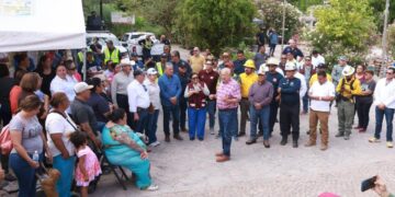 Gobierno del Estado reconstruirá viviendas y respaldará a familias afectadas por incendio en San José de Comondú
