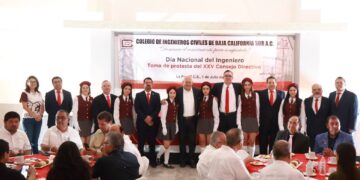 Toma protesta Gobernador al Consejo Directivo de Ingenieros Civiles de BCS