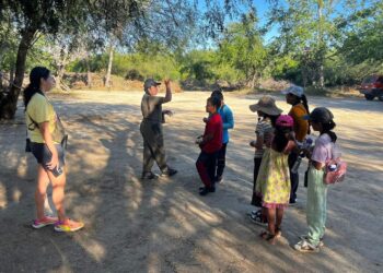 Guardianes del Estero acerca a niñas y niños de La Playa al cuidado del Estero de San José del Cabo