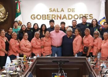 Respalda Víctor Castro trabajo de Guardianas del Conchalito por la conservación de los ecosistemas