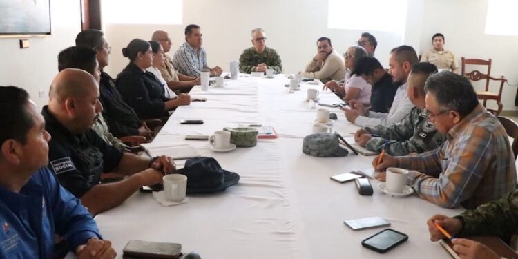 Avanza en colonias de Los Cabos ciclo de fumigación contra el dengue