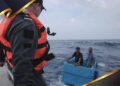 Dos Pescadores, sobreviven 5 Días, ¡Flotando en una…! Hielera¡