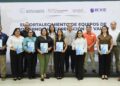 Entrega Subsecretaría de Administración 11 becas a personal del Gobierno del Estado