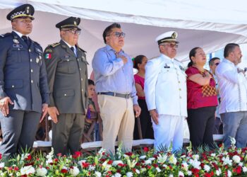 Conmemora XV Ayuntamiento de Los Cabos el 216º Aniversario de la Independencia de México con Desfile Cívico-Militar