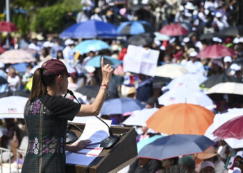 La injerencia no, subordinación tampoco y entreguismo menos. México defiende siempre su soberanía: presidenta desde La Paz, BCS
