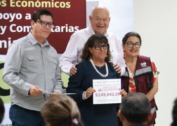 Entrega Gobernador recursos del PACMyC a 31 creadores; preservan tradiciones y raíces sudcalifornianas