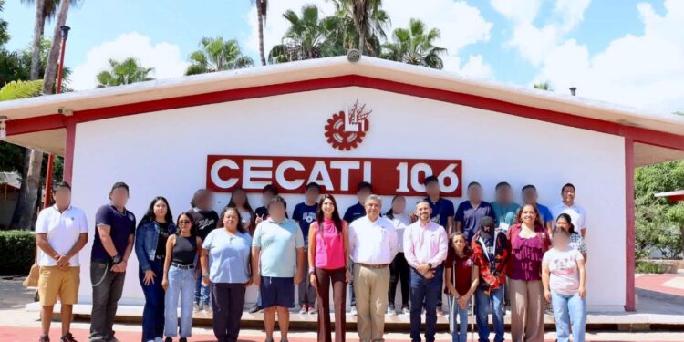 Impulsa Sol Delgado educación con igualdad de oportunidades para estudiantes con discapacidad