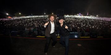 Ante más de 90 mil personas, Alfredo Olivas canta con Cabo San Lucas en las Fiestas Tradicionales 2026