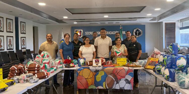 SEP inicia entrega de material para Juegos Deportivos Escolares